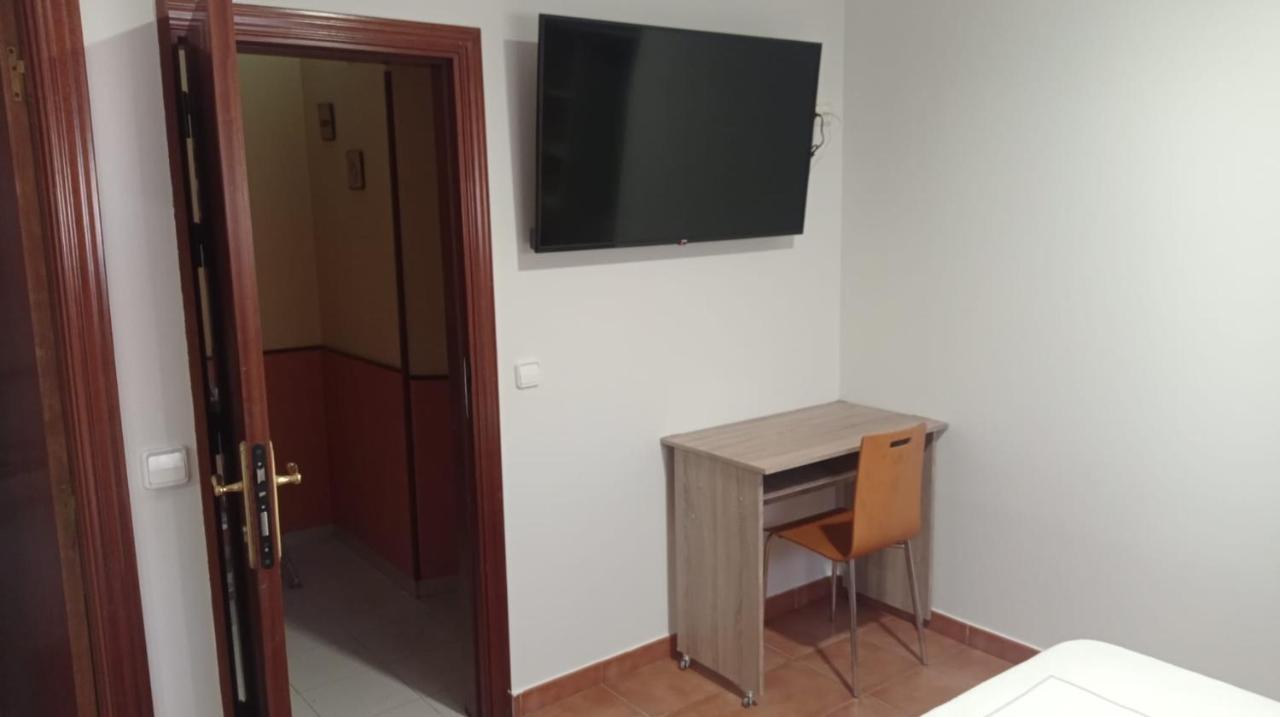 Alojamiento Numancia Pensión Burgo Exterior foto